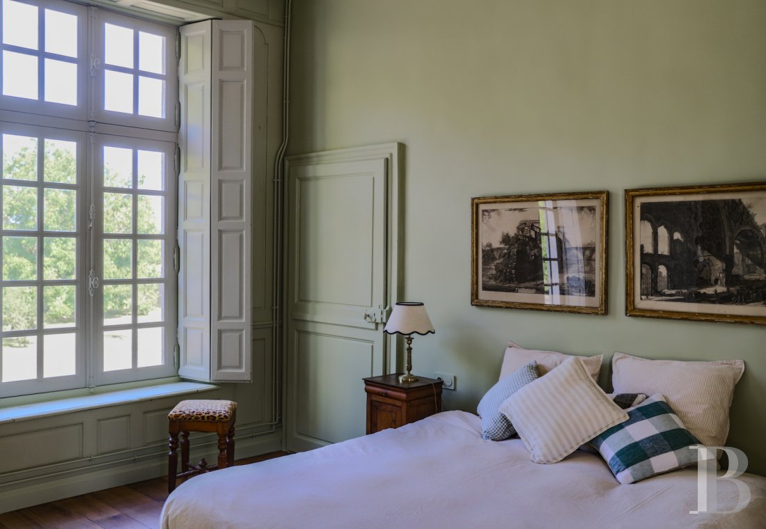 A château and its outbuildings in walled grounds to the north-east of Falaise, in Calvados - photo  n°26